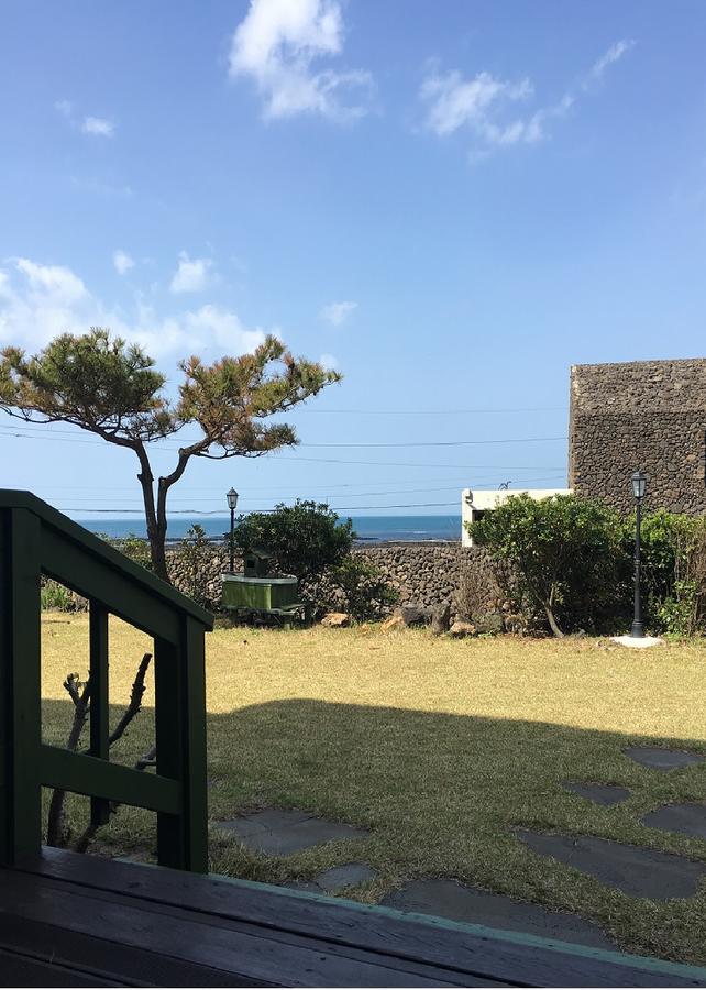 Nattrang Pension Jeju Exterior photo